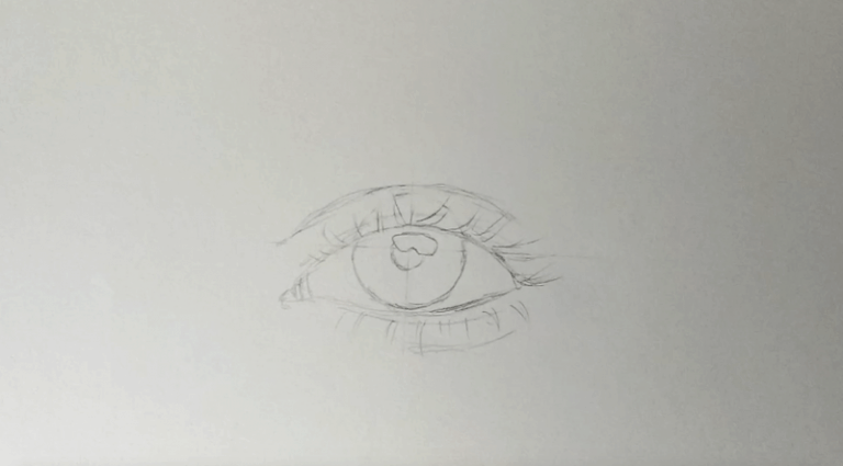 Auge zeichnen lernen: 8-Schritte-Anleitung für realistische Augen